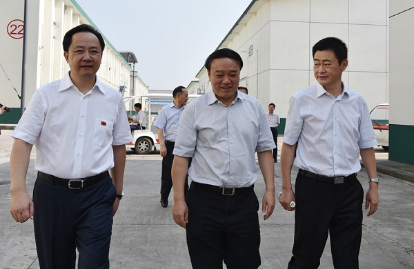 视察封面 900.jpg 视察封面 900.jpg