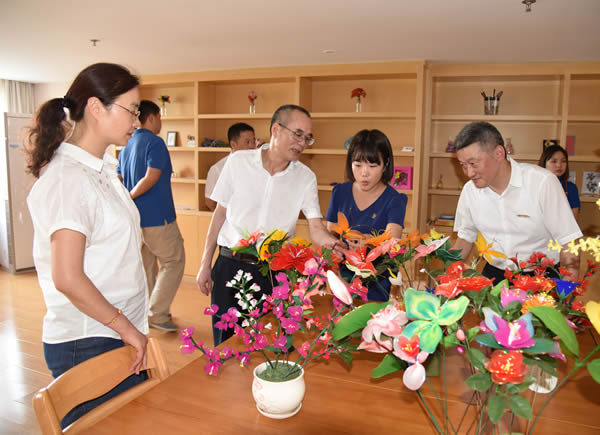 置信考察3 600.jpg 置信考察3 600.jpg